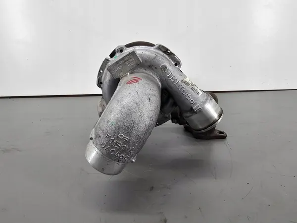 Turbo Toyota 2.2D D4D image 3