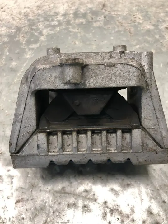 Motorsteun VW Passat CC 2012 1K0199262CR image 2