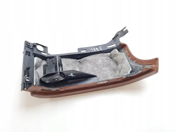 2008 Porsche Cayenne Kojelaudan sivuelementti 1K0919237C image 4