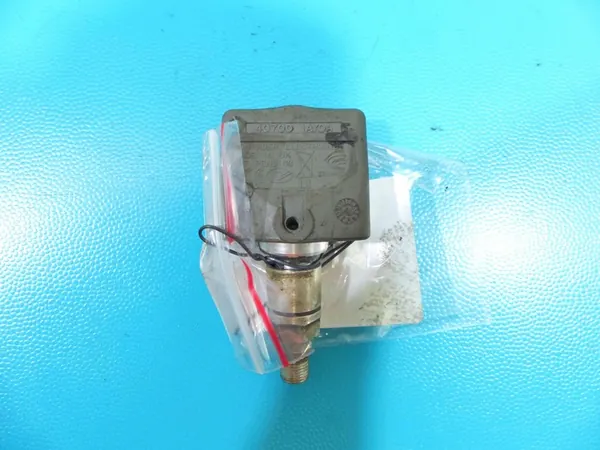 Renkaiden paineanturi Infiniti FX II QX70 08-11 OEM 407001AY0A image 2