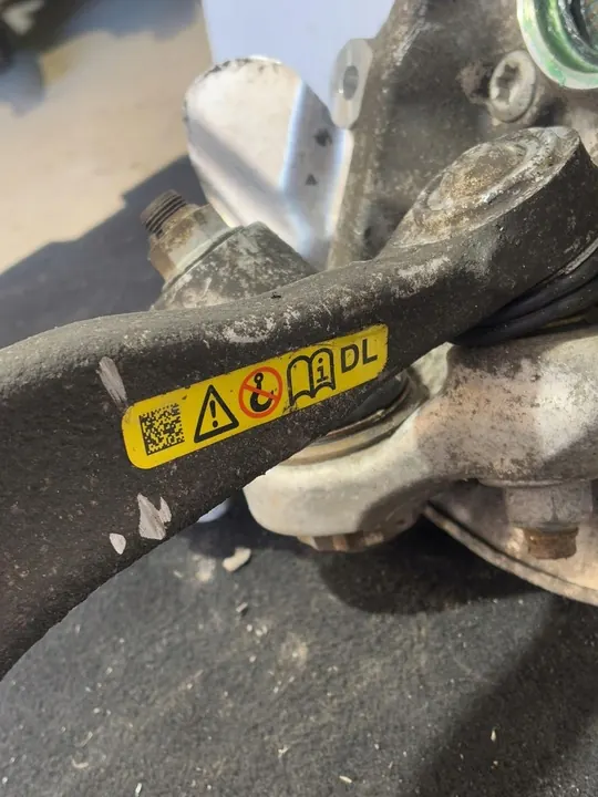 BMW G30 G31 Ammortizzatore Anteriore Sinistro 6861797 image 4