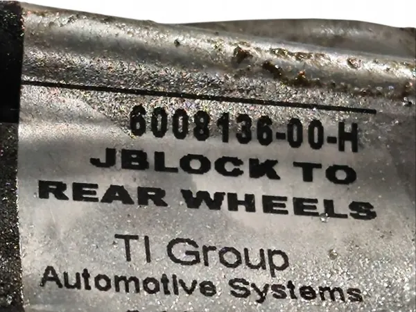 Tesla Bromshjälpsslang OEM 600813600H - Begagnad image 5