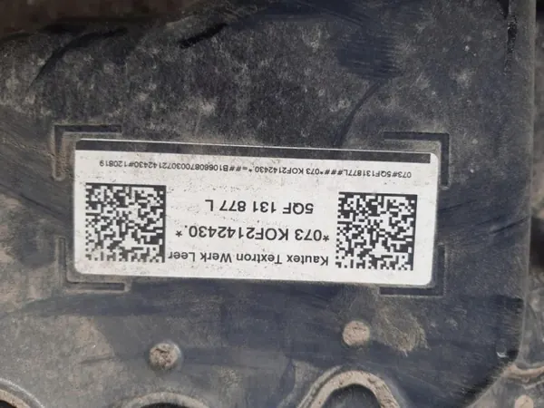 Tanque AdBlue VW Tiguan II OEM 5QF131877L - Usado image 3