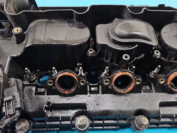 Tampa de Válvulas BMW E46 2.0D image 4