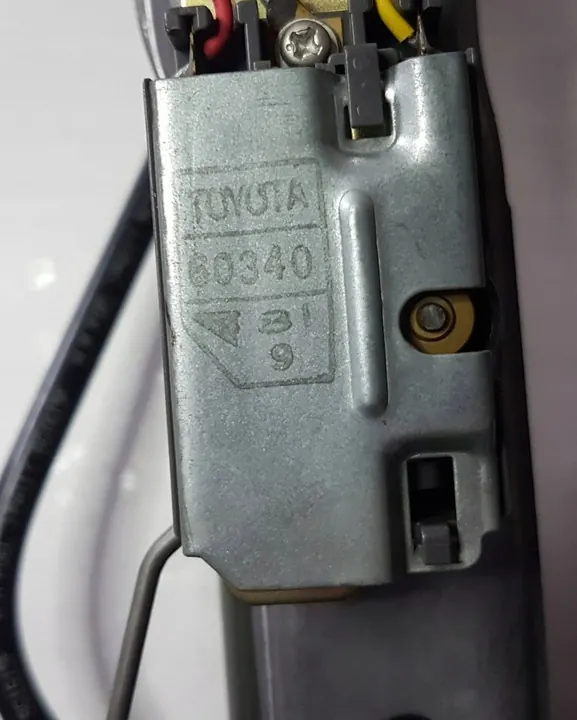 Bomba de Combustível Toyota Land Cruiser 2003 2322174110 image 9