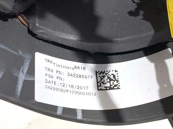 Volant Citroen C3 III OEM 34228597F image 5