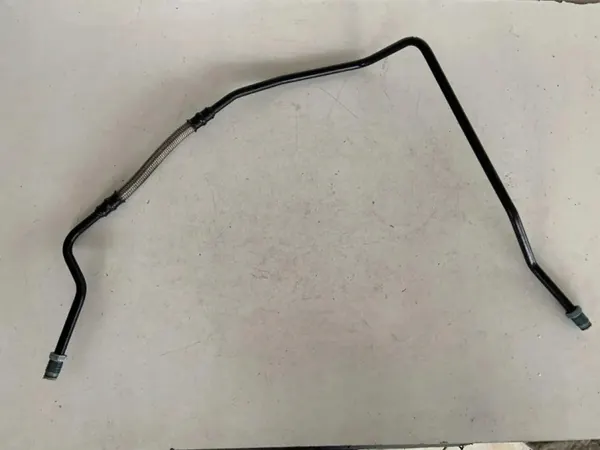 Conduto de travão Audi Q8 OEM 4M1614705D - Usado image 2