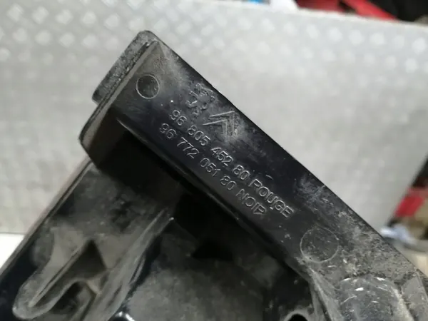 LÁMPARA TRASERA IZQUIERDA ORIGINAL CITROEN BERLINGO III image 6