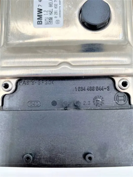 BMW AdBlue-styrenhet OEM 16197445434 - Begagnad image 6