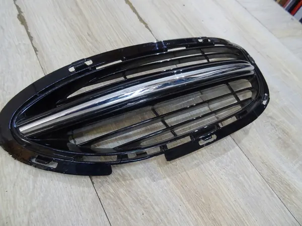 Griglia Paraurti Anteriore Destra Mercedes Classe S W222 A2228850324 LLU image 4