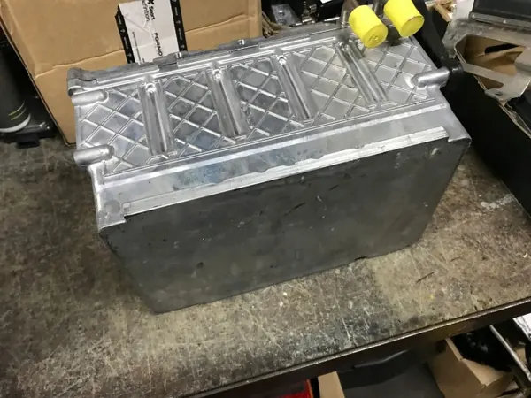Bateria Híbrida 48V Mercedes OEM 0009820516 75Ah image 2