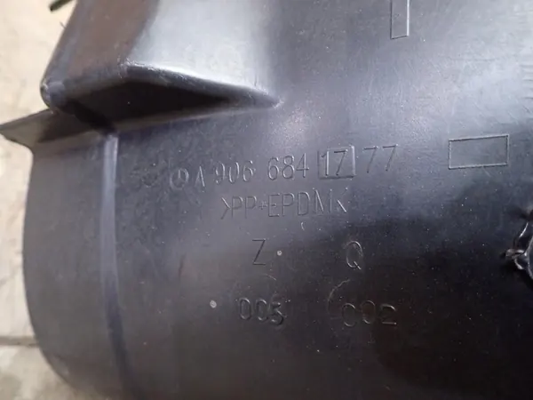 Fram höger hjulhus Mercedes Sprinter 906 2006- A9066841777 image 2