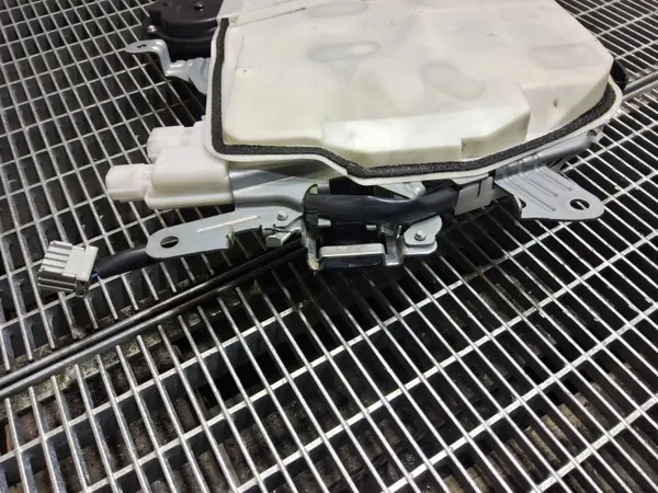 Honda SKE48056 deurslotactuator voor Odyssey 2016 image 9