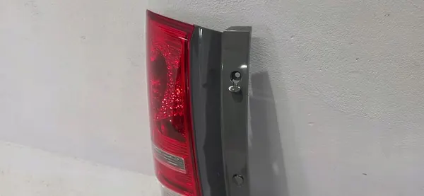 Luz Trasera Izquierda Hyundai H1 image 3