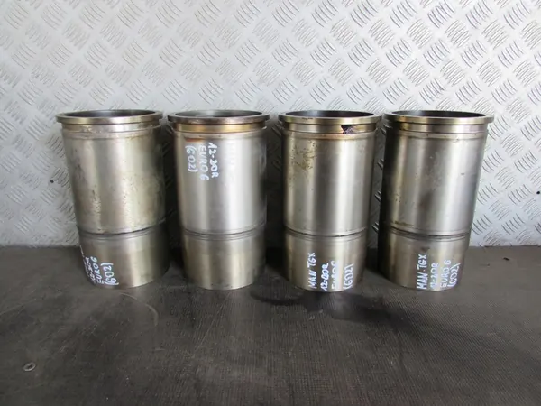 Manga do motor MAN TGX 12-20r EURP 6 image 2