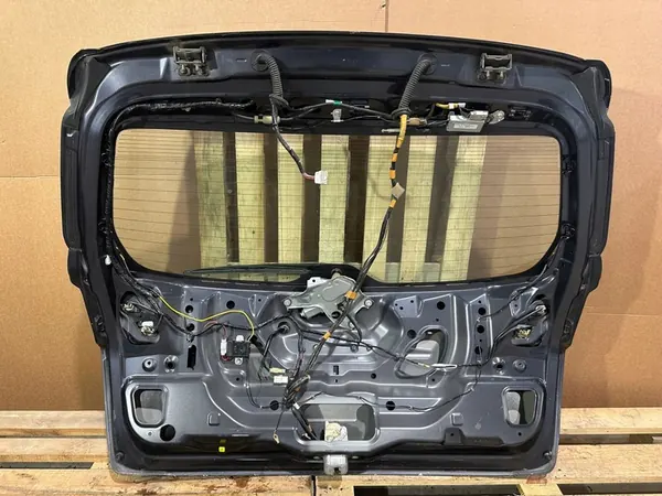 Takaluukku Subaru Legacy 2010 image 2