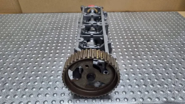 Carter d'Arbre à Cames OEM 9685177110C Ford 1.6TDCI image 5