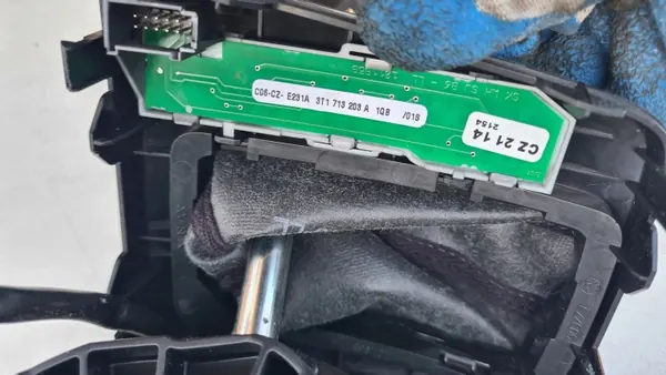 Selector de marchas OEM 3AB713025D para Skoda Superb II image 7
