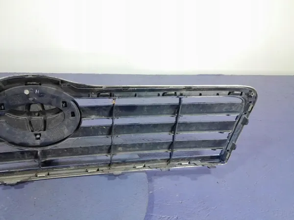 Toyota Avensis II Grille OEM 53114-0D060 Gebruikt image 8