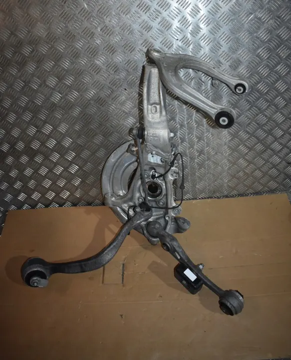 OEM 6893550 Etuoikea jousitus BMW G05 G06 G07 image 4