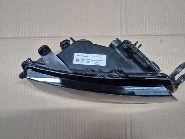 Farol Halogéneo Esquerdo Skoda Octavia III OEM 5E0941699F image 6