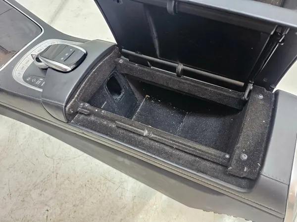 Mercedes S550 W222 middenconsole OEM A2228300600 image 8