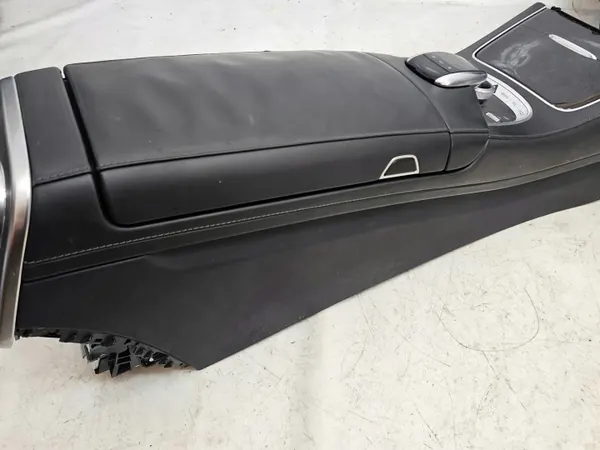 Mercedes S550 W222 middenconsole OEM A2228300600 image 9