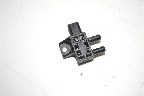 BMW F11 F10 F30 F31 F15 F20 DPF-paineanturi 8570686 image 4