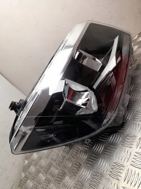 Farol Dianteiro Volkswagen CRAFTER Chassi 2020 Direito 7C194 image 2
