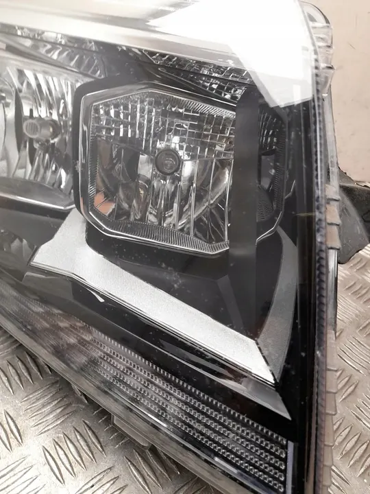 Farol Dianteiro Volkswagen CRAFTER Chassi 2020 Direito 7C194 image 4