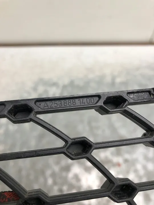 Griglia destra Mercedes W253 X253 A2538881400 image 8