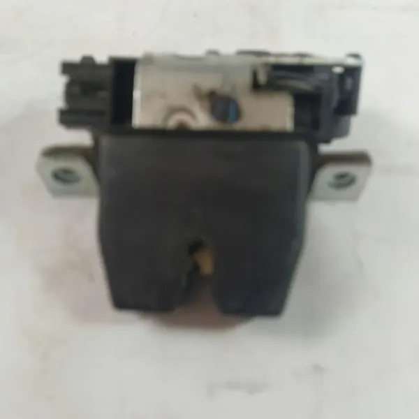 Ford Escape 20- Kofferraumverriegelung OEM FA1A-N442A66-BF image 4