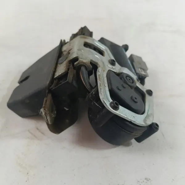 Ford Escape 20- Kofferraumverriegelung OEM FA1A-N442A66-BF image 5