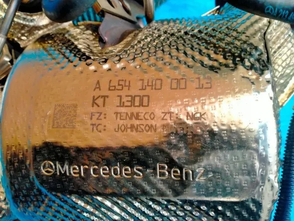 Filtro DPF Mercedes OEM A6541400013 - Usado image 6