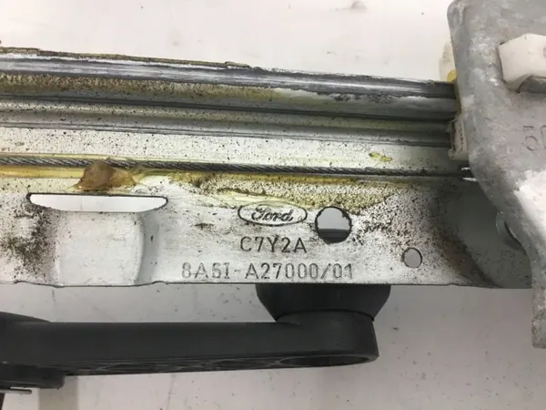 Ford Fiesta 2012 Achter Rechts Handmatig Ruitentiller OEM C7Y2A image 4