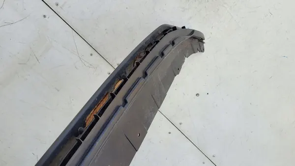 Spoiler de parachoques delantero Skoda Fabia Mk2 5J0807061C image 6