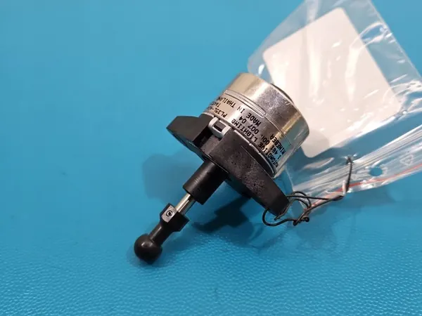 Régulateur phare OEM IMPRK1543394 pour Opel Grandland image 2