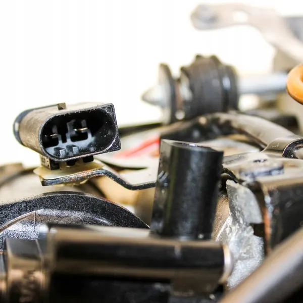 Mercedes-Benz E W213 2018 Bakre luftfjäderkompressor A2513200158 image 6