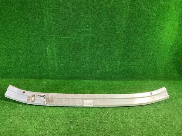 Etupuskuri Audi Q7 4L image 2