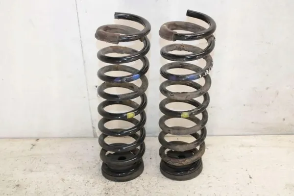 Mola amortecedor traseira esquerda OEM 553413S000 Hyundai i40 image 5