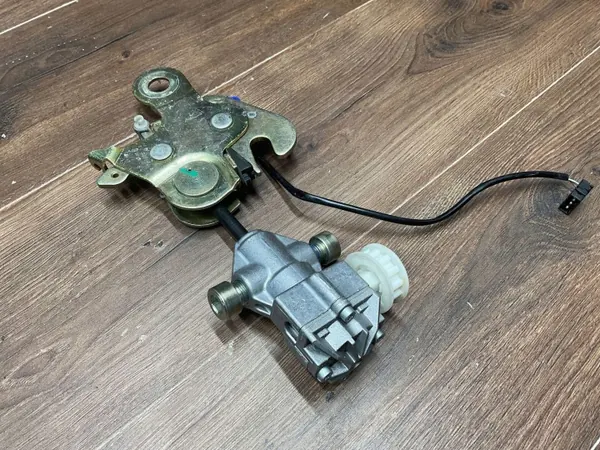 Voorste linker stoelmotor OEM 1298202507 Mercedes SL R129 image 8