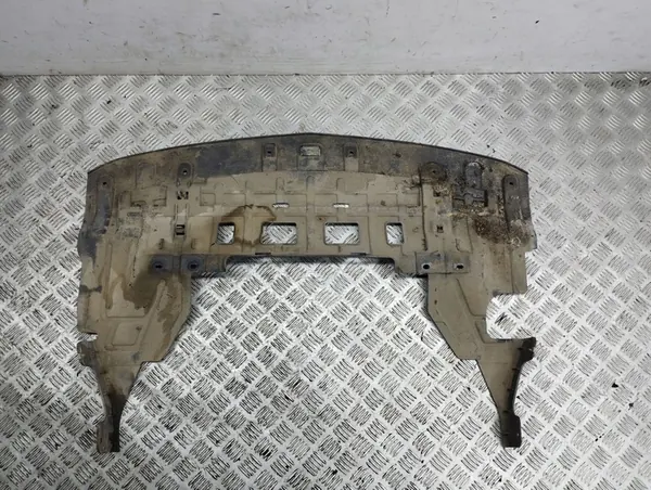 Chevrolet Trax 2013 Cobertura do para-choque dianteiro / Absorvedor OEM image 8