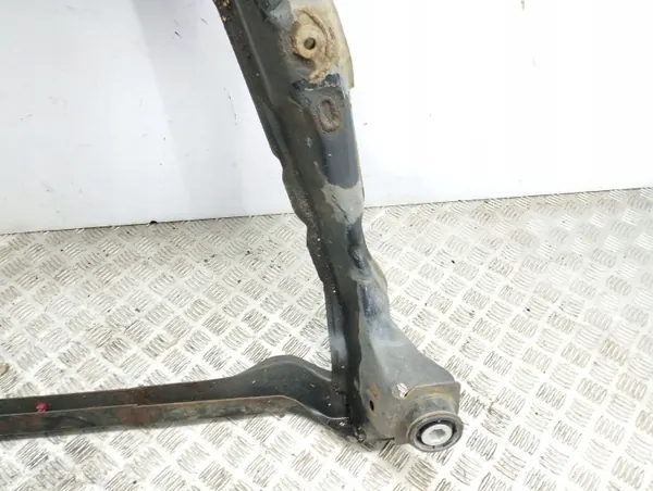 Volvo V60 2012 Subchasis Delantero OEM AMD87655 image 5