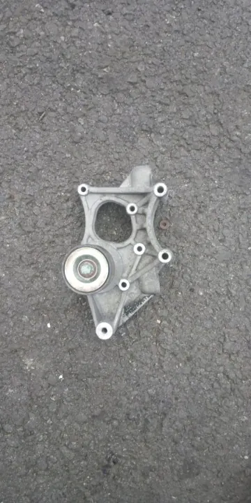 OEM 51191013079 AC Compressor Bracket for MAN TGL/TGM image 2