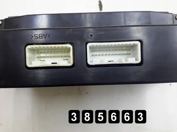 Module de contrôle climatique Toyota Avensis 2006 image 5