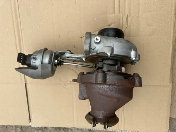 Turbo Opel Astra J Insignia 2.0 CDTi 786137 image 2