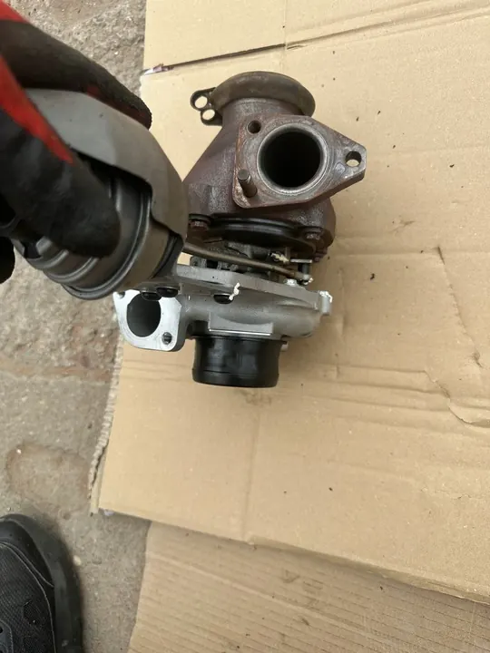 Turbo Opel Astra J Insignia 2.0 CDTi 786137 image 3