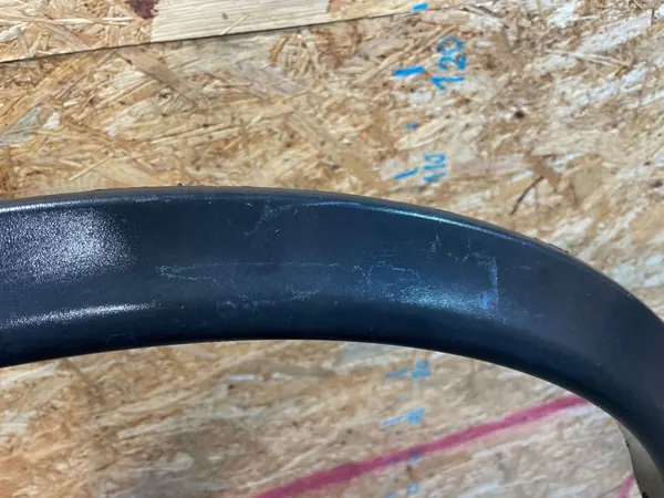 Nissan Juke I F15 10-19 Oikea Etulokasuoja image 5