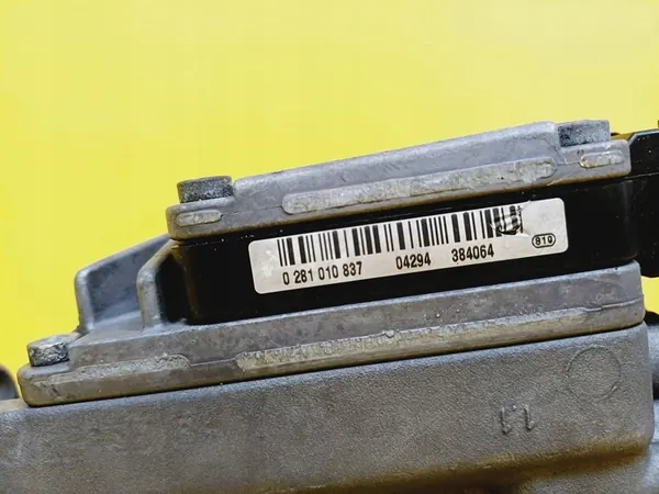 Kraftstoffpumpe Audi A6 C5 A4 B6 2.5 TDI 0281010837 / 059130106M image 3