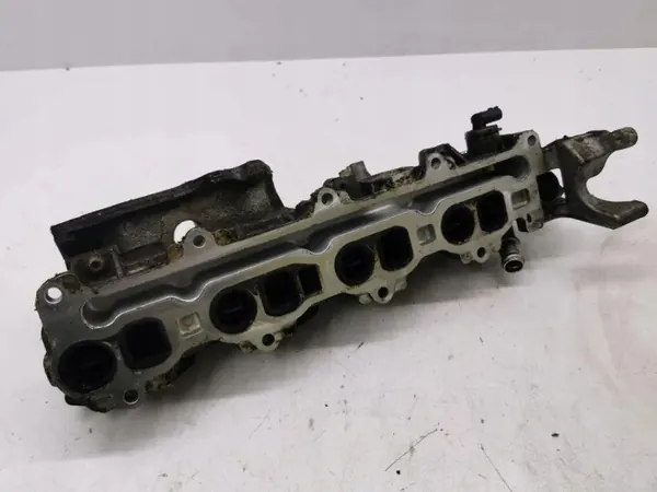 Colector de admisión usado OEM A6400901037 Mercedes image 3